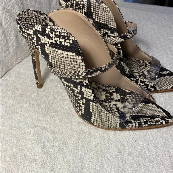 Aldo Snakeskin Patterned Black and Cream Heels with Stiletto Design Chic City - Picture 3 of 12